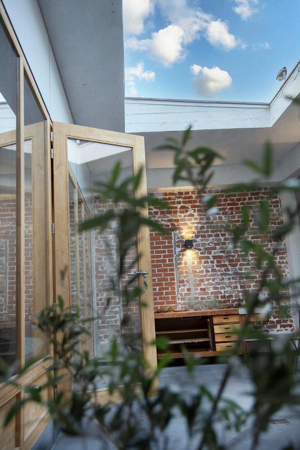 Studio73, Guesthouse Met Sauna Kortrijk Bagian luar foto
